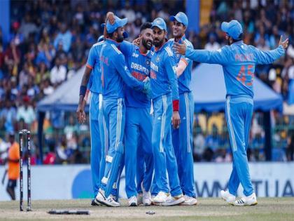 Sachin Tendulkar hails Siraj's fiery spell as 'spicy' performance | Sachin Tendulkar hails Siraj's fiery spell as 'spicy' performance