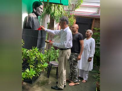 Bihar: Chile envoy visits ancestral home of Indian poet-diplomat | Bihar: Chile envoy visits ancestral home of Indian poet-diplomat Bihar: Chile envoy visits ancestral home of Indian poet-diplomat | Bihar: Chile envoy visits ancestral home of Indian poet-diplomat