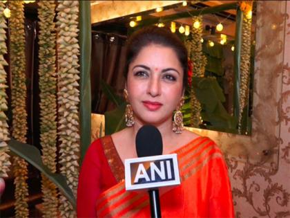 Ganesh Chaturthi 2023: Bhagyashree prays for success of son Abhimanyu's film 'Aankh Micholi' | Ganesh Chaturthi 2023: Bhagyashree prays for success of son Abhimanyu's film 'Aankh Micholi' Ganesh Chaturthi 2023: Bhagyashree prays for success of son Abhimanyu's film 'Aankh Micholi' | Ganesh Chaturthi 2023: Bhagyashree prays for success of son Abhimanyu's film 'Aankh Micholi'