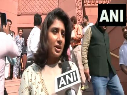 "It is a great move": Former cricketer Mithali Raj on Women's Reservation Bill | "It is a great move": Former cricketer Mithali Raj on Women's Reservation Bill "It is a great move": Former cricketer Mithali Raj on Women's Reservation Bill | "It is a great move": Former cricketer Mithali Raj on Women's Reservation Bill