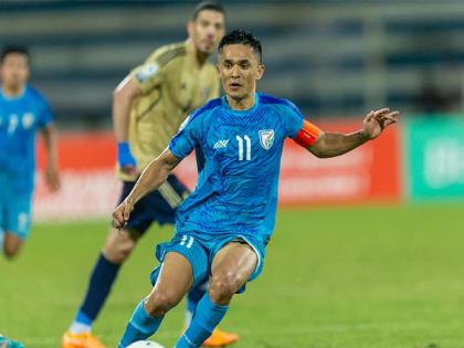 Asian Games: Sunil Chhetri's goal help India beat Bangladesh 1-0 | Asian Games: Sunil Chhetri's goal help India beat Bangladesh 1-0