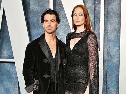 Joe Jonas, Sophie Turner went for lunch with daughters days before she filed lawsuit | Joe Jonas, Sophie Turner went for lunch with daughters days before she filed lawsuit Joe Jonas, Sophie Turner went for lunch with daughters days before she filed lawsuit | Joe Jonas, Sophie Turner went for lunch with daughters days before she filed lawsuit