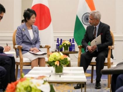 India, Japan agree to strengthen economic cooperation including achieving progress on high-speed railway project | India, Japan agree to strengthen economic cooperation including achieving progress on high-speed railway project India, Japan agree to strengthen economic cooperation including achieving progress on high-speed railway project | India, Japan agree to strengthen economic cooperation including achieving progress on high-speed railway project