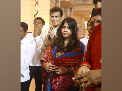 From Shilpa Shetty to Ankita Lokhande, check out celebs at Ektaa Kapoor’s Ganpati celebration | From Shilpa Shetty to Ankita Lokhande, check out celebs at Ektaa Kapoor’s Ganpati celebration From Shilpa Shetty to Ankita Lokhande, check out celebs at Ektaa Kapoor’s Ganpati celebration | From Shilpa Shetty to Ankita Lokhande, check out celebs at Ektaa Kapoor’s Ganpati celebration