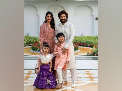 Allu Arjun shares cute video with his daughter on Daughters' Day | Allu Arjun shares cute video with his daughter on Daughters' Day Allu Arjun shares cute video with his daughter on Daughters' Day | Allu Arjun shares cute video with his daughter on Daughters' Day
