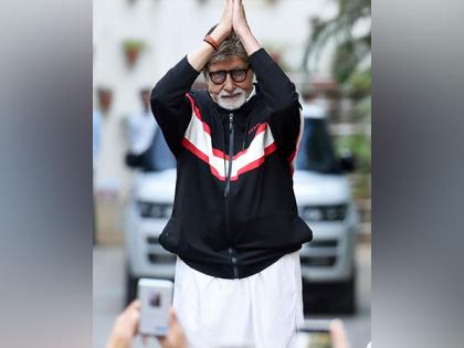 "Can never have enough emotion for this gratitude": Amitabh Bachchan celebrates 41 years of meeting fans | "Can never have enough emotion for this gratitude": Amitabh Bachchan celebrates 41 years of meeting fans "Can never have enough emotion for this gratitude": Amitabh Bachchan celebrates 41 years of meeting fans | "Can never have enough emotion for this gratitude": Amitabh Bachchan celebrates 41 years of meeting fans