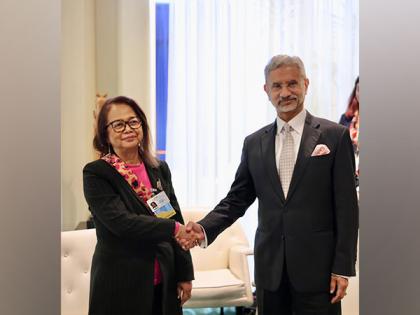 Jaishankar holds bilateral with Madagascar counterpart, to address UN General Assembly tomorrow | Jaishankar holds bilateral with Madagascar counterpart, to address UN General Assembly tomorrow Jaishankar holds bilateral with Madagascar counterpart, to address UN General Assembly tomorrow | Jaishankar holds bilateral with Madagascar counterpart, to address UN General Assembly tomorrow
