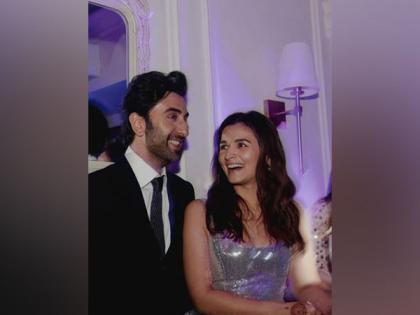 Alia Bhatt wishes Ranbir Kapoor on his birthday, calls her hubby, "best friend" | Alia Bhatt wishes Ranbir Kapoor on his birthday, calls her hubby, "best friend"