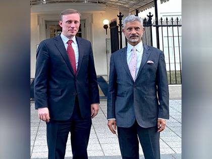 Jaishankar meets US NSA Sullivan, recognises tremendous progress in bilateral relationship | Jaishankar meets US NSA Sullivan, recognises tremendous progress in bilateral relationship Jaishankar meets US NSA Sullivan, recognises tremendous progress in bilateral relationship | Jaishankar meets US NSA Sullivan, recognises tremendous progress in bilateral relationship