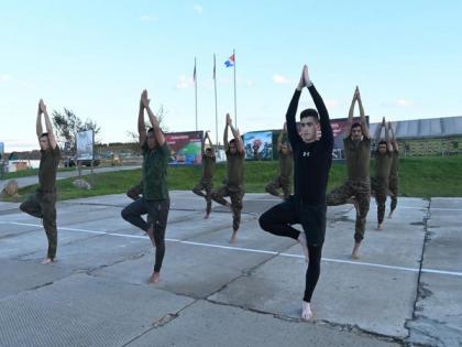 Troops from India, other nations perform Yoga at ASEAN Defence Ministers plus EWG Exercise in Russia | Troops from India, other nations perform Yoga at ASEAN Defence Ministers plus EWG Exercise in Russia Troops from India, other nations perform Yoga at ASEAN Defence Ministers plus EWG Exercise in Russia | Troops from India, other nations perform Yoga at ASEAN Defence Ministers plus EWG Exercise in Russia