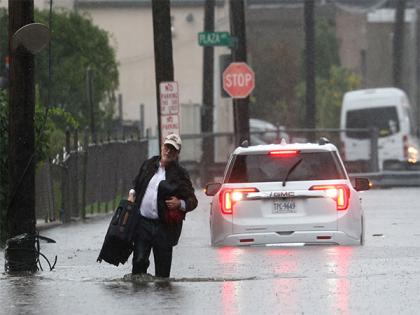 US: Emergency declared in New York City as torrential rain floods subways, roads, basements | US: Emergency declared in New York City as torrential rain floods subways, roads, basements US: Emergency declared in New York City as torrential rain floods subways, roads, basements | US: Emergency declared in New York City as torrential rain floods subways, roads, basements