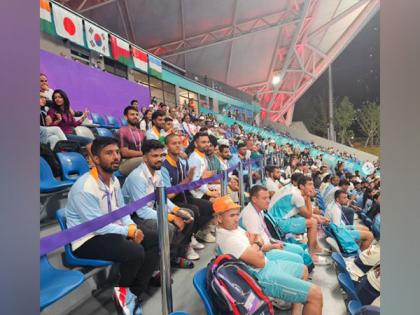 Asian Games: Indian cricket team attends India vs Pakistan hockey match  | Asian Games: Indian cricket team attends India vs Pakistan hockey match 