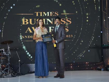 Honeyy Group Honored with Times of India Award for Best Quality in Construction 2023 | Honeyy Group Honored with Times of India Award for Best Quality in Construction 2023