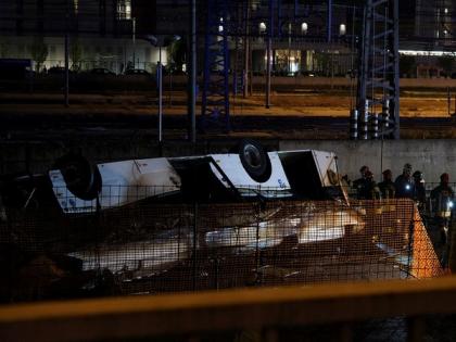Italy: Bus crash near Venice kills 21 people | Italy: Bus crash near Venice kills 21 people Italy: Bus crash near Venice kills 21 people | Italy: Bus crash near Venice kills 21 people