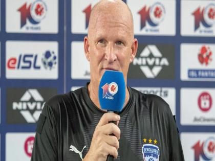Atmosphere that our fans create is important for us: Bengaluru FC’s Simon Grayson | Atmosphere that our fans create is important for us: Bengaluru FC’s Simon Grayson Atmosphere that our fans create is important for us: Bengaluru FC’s Simon Grayson | Atmosphere that our fans create is important for us: Bengaluru FC’s Simon Grayson