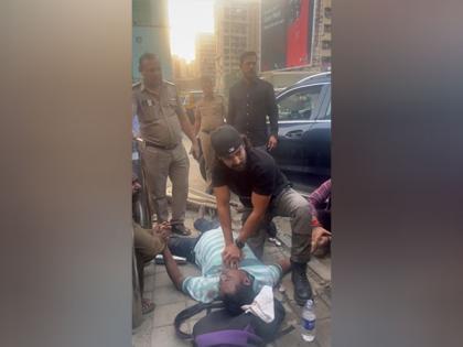 Here is how Gurmeet Choudhary saved a man on streets | Here is how Gurmeet Choudhary saved a man on streets Here is how Gurmeet Choudhary saved a man on streets | Here is how Gurmeet Choudhary saved a man on streets