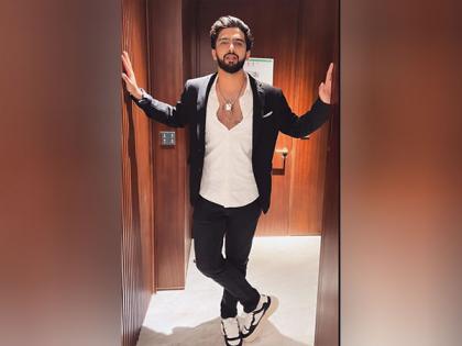 Amaal Mallik captures emotions of love in his romantic composition for 'Sultan of Delhi' | Amaal Mallik captures emotions of love in his romantic composition for 'Sultan of Delhi' Amaal Mallik captures emotions of love in his romantic composition for 'Sultan of Delhi' | Amaal Mallik captures emotions of love in his romantic composition for 'Sultan of Delhi'