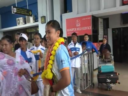 Wushu player Roshibina Devi Naorem receives warm welcome in Imphal following Asian Games silver | Wushu player Roshibina Devi Naorem receives warm welcome in Imphal following Asian Games silver Wushu player Roshibina Devi Naorem receives warm welcome in Imphal following Asian Games silver | Wushu player Roshibina Devi Naorem receives warm welcome in Imphal following Asian Games silver