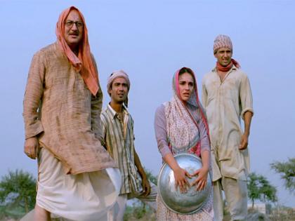 Anupam Kher-Boman Irani's 'Khosla Ka Ghosla' to be remade in three regional languages | Anupam Kher-Boman Irani's 'Khosla Ka Ghosla' to be remade in three regional languages Anupam Kher-Boman Irani's 'Khosla Ka Ghosla' to be remade in three regional languages | Anupam Kher-Boman Irani's 'Khosla Ka Ghosla' to be remade in three regional languages