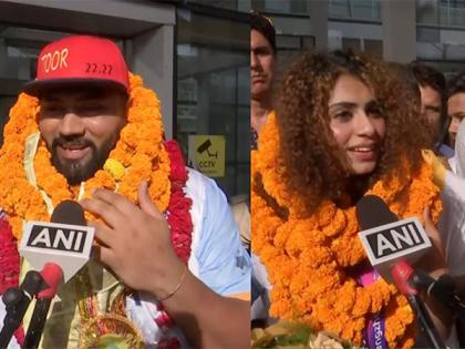 Indian athletes Harmilan Bains, Tajinderpal Singh Toor receive warm welcome in Chandigarh after successful Asian Games campaign | Indian athletes Harmilan Bains, Tajinderpal Singh Toor receive warm welcome in Chandigarh after successful Asian Games campaign Indian athletes Harmilan Bains, Tajinderpal Singh Toor receive warm welcome in Chandigarh after successful Asian Games campaign | Indian athletes Harmilan Bains, Tajinderpal Singh Toor receive warm welcome in Chandigarh after successful Asian Games campaign