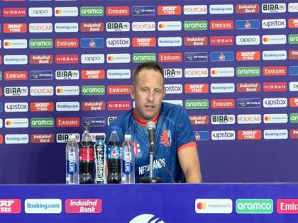 "We have to put pressure on opponents for longer time," says Netherlands' Roelef Merwe ahead of NZ World Cup clash | "We have to put pressure on opponents for longer time," says Netherlands' Roelef Merwe ahead of NZ World Cup clash "We have to put pressure on opponents for longer time," says Netherlands' Roelef Merwe ahead of NZ World Cup clash | "We have to put pressure on opponents for longer time," says Netherlands' Roelef Merwe ahead of NZ World Cup clash