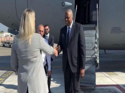 US Defence Secretary Llyod Austin lands in Tel Aviv | US Defence Secretary Llyod Austin lands in Tel Aviv US Defence Secretary Llyod Austin lands in Tel Aviv | US Defence Secretary Llyod Austin lands in Tel Aviv