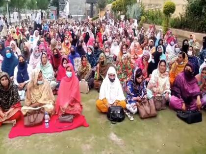 PoK: Women health workers protest seeking regularisation, timely payment of salaries | PoK: Women health workers protest seeking regularisation, timely payment of salaries PoK: Women health workers protest seeking regularisation, timely payment of salaries | PoK: Women health workers protest seeking regularisation, timely payment of salaries