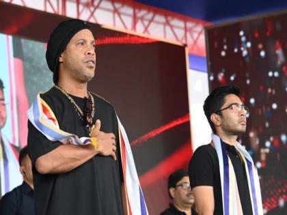 Ronaldinho meets TMC national secretary Abhishek Banerjee, watches football match | Ronaldinho meets TMC national secretary Abhishek Banerjee, watches football match Ronaldinho meets TMC national secretary Abhishek Banerjee, watches football match | Ronaldinho meets TMC national secretary Abhishek Banerjee, watches football match