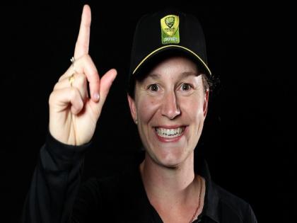 Polosak and Sheridan to become first female umpires to officiate in Sheffield Shield | Polosak and Sheridan to become first female umpires to officiate in Sheffield Shield