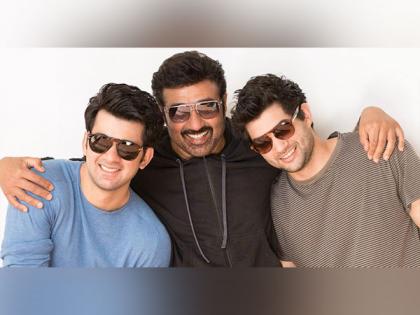Sunny Deol gets a huge shoutout from sons Karan, Rajveer on his 66th birthday | Sunny Deol gets a huge shoutout from sons Karan, Rajveer on his 66th birthday Sunny Deol gets a huge shoutout from sons Karan, Rajveer on his 66th birthday | Sunny Deol gets a huge shoutout from sons Karan, Rajveer on his 66th birthday