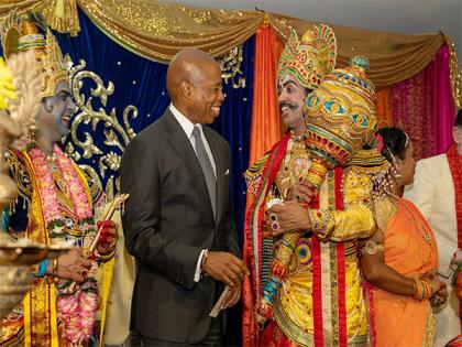 "I'm so proud to stand with our Hindu community"; says New York Mayor as he celebrates Diwali in hometown | "I'm so proud to stand with our Hindu community"; says New York Mayor as he celebrates Diwali in hometown "I'm so proud to stand with our Hindu community"; says New York Mayor as he celebrates Diwali in hometown | "I'm so proud to stand with our Hindu community"; says New York Mayor as he celebrates Diwali in hometown