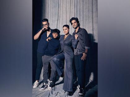 Kajol poses in style with her 'K team' gang of boys | Kajol poses in style with her 'K team' gang of boys Kajol poses in style with her 'K team' gang of boys | Kajol poses in style with her 'K team' gang of boys