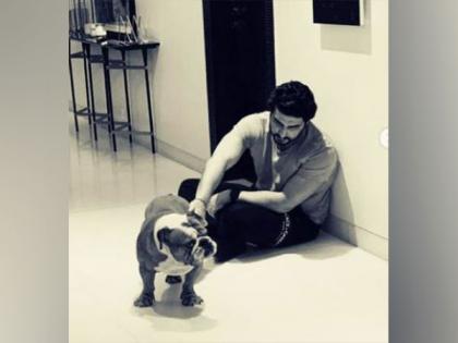 Arjun Kapoor misses pet dog Maximus, sisters Khushi, Anshula react | Arjun Kapoor misses pet dog Maximus, sisters Khushi, Anshula react Arjun Kapoor misses pet dog Maximus, sisters Khushi, Anshula react | Arjun Kapoor misses pet dog Maximus, sisters Khushi, Anshula react