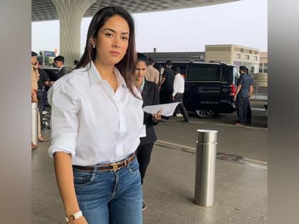 Airport diaries: Mira Rajput Kapoor slays in classic white shirt and blue jeans | Airport diaries: Mira Rajput Kapoor slays in classic white shirt and blue jeans Airport diaries: Mira Rajput Kapoor slays in classic white shirt and blue jeans | Airport diaries: Mira Rajput Kapoor slays in classic white shirt and blue jeans