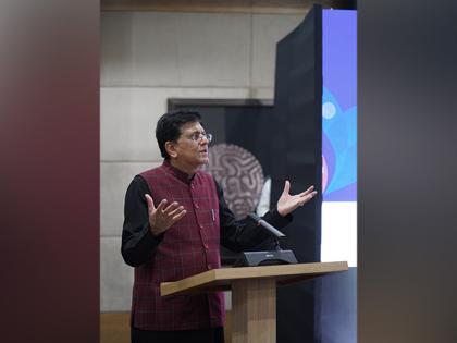 Union Textiles Minister Piyush Goyal Lauds Textile Industry Bodies for Planning A Global Textile Fair In India, Unveiling its Logo and Website | Union Textiles Minister Piyush Goyal Lauds Textile Industry Bodies for Planning A Global Textile Fair In India, Unveiling its Logo and Website
