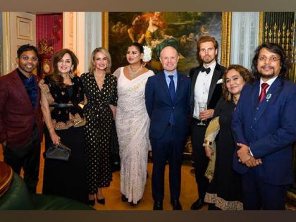 Shiv Narayan Jewellers Marks International Debut with Exclusive London Preview | Shiv Narayan Jewellers Marks International Debut with Exclusive London Preview Shiv Narayan Jewellers Marks International Debut with Exclusive London Preview | Shiv Narayan Jewellers Marks International Debut with Exclusive London Preview