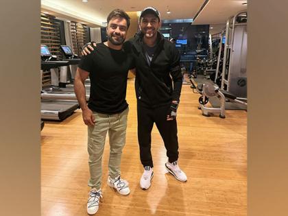 Rashid Khan bumps into Kartik Aaryan, shares gym pic | Rashid Khan bumps into Kartik Aaryan, shares gym pic Rashid Khan bumps into Kartik Aaryan, shares gym pic | Rashid Khan bumps into Kartik Aaryan, shares gym pic