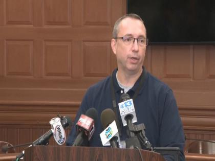 Suspect armed, dangerous, says official on mass shootings in US city of Lewiston, Maine | Suspect armed, dangerous, says official on mass shootings in US city of Lewiston, Maine Suspect armed, dangerous, says official on mass shootings in US city of Lewiston, Maine | Suspect armed, dangerous, says official on mass shootings in US city of Lewiston, Maine