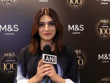 "A mix of comfort and style": Kriti Sanon decodes her fashion mantra | "A mix of comfort and style": Kriti Sanon decodes her fashion mantra "A mix of comfort and style": Kriti Sanon decodes her fashion mantra | "A mix of comfort and style": Kriti Sanon decodes her fashion mantra