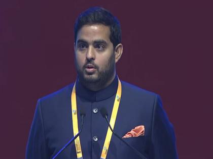 Reliance Jio chairman Akash Ambani addresses India Mobile Congress, highlights technological achievements | Reliance Jio chairman Akash Ambani addresses India Mobile Congress, highlights technological achievements Reliance Jio chairman Akash Ambani addresses India Mobile Congress, highlights technological achievements | Reliance Jio chairman Akash Ambani addresses India Mobile Congress, highlights technological achievements