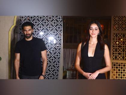 Rumoured couple Aditya Roy Kapur, Ananya Panday twin in black as they step out for romantic date | Rumoured couple Aditya Roy Kapur, Ananya Panday twin in black as they step out for romantic date Rumoured couple Aditya Roy Kapur, Ananya Panday twin in black as they step out for romantic date | Rumoured couple Aditya Roy Kapur, Ananya Panday twin in black as they step out for romantic date