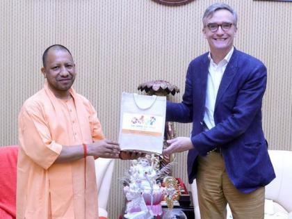 UK envoy Alex Ellis meets Uttar Pradesh CM Yogi Adityanath | UK envoy Alex Ellis meets Uttar Pradesh CM Yogi Adityanath UK envoy Alex Ellis meets Uttar Pradesh CM Yogi Adityanath | UK envoy Alex Ellis meets Uttar Pradesh CM Yogi Adityanath