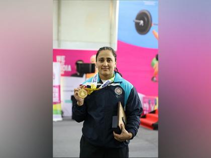 Punjab lifter Harjinder Kaur battles back pain to clinch gold in National Games hoping it will fetch her job | Punjab lifter Harjinder Kaur battles back pain to clinch gold in National Games hoping it will fetch her job