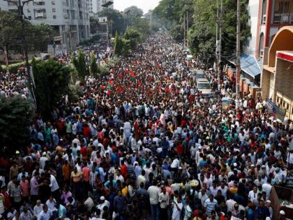 Bangladesh political rallies spark clashes: BNP activist, policeman dies | Bangladesh political rallies spark clashes: BNP activist, policeman dies Bangladesh political rallies spark clashes: BNP activist, policeman dies | Bangladesh political rallies spark clashes: BNP activist, policeman dies