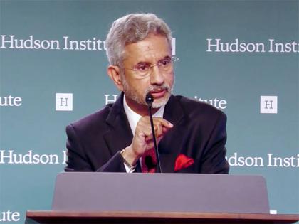 Jaishankar meets families of eight Indians detained in Qatar, assures efforts on to secure release | Jaishankar meets families of eight Indians detained in Qatar, assures efforts on to secure release Jaishankar meets families of eight Indians detained in Qatar, assures efforts on to secure release | Jaishankar meets families of eight Indians detained in Qatar, assures efforts on to secure release