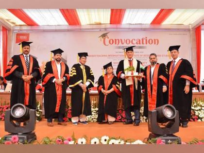 Manav Rachna Sees off its Future Leaders at Convocation 2023 | Manav Rachna Sees off its Future Leaders at Convocation 2023 Manav Rachna Sees off its Future Leaders at Convocation 2023 | Manav Rachna Sees off its Future Leaders at Convocation 2023
