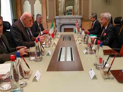 Jaishankar meets Italian Defence Minister, discusses defence, security partnership | Jaishankar meets Italian Defence Minister, discusses defence, security partnership Jaishankar meets Italian Defence Minister, discusses defence, security partnership | Jaishankar meets Italian Defence Minister, discusses defence, security partnership