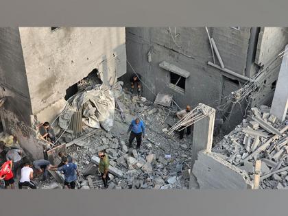 At least 33 journalists killed in Israel-Hamas conflict: Report | At least 33 journalists killed in Israel-Hamas conflict: Report At least 33 journalists killed in Israel-Hamas conflict: Report | At least 33 journalists killed in Israel-Hamas conflict: Report