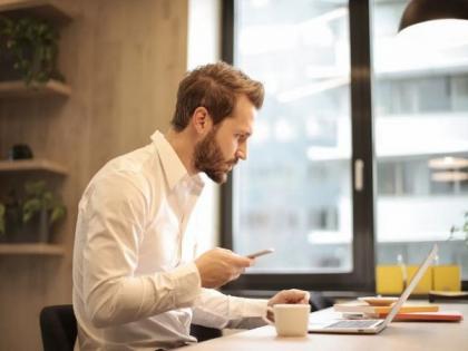 Parents worked remotely during pandemic experienced higher parental stress: Study | Parents worked remotely during pandemic experienced higher parental stress: Study Parents worked remotely during pandemic experienced higher parental stress: Study | Parents worked remotely during pandemic experienced higher parental stress: Study