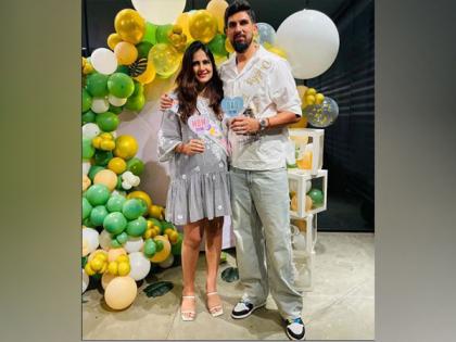 Ishant Sharma blessed with baby girl, Anushka congratulates couple | Ishant Sharma blessed with baby girl, Anushka congratulates couple Ishant Sharma blessed with baby girl, Anushka congratulates couple | Ishant Sharma blessed with baby girl, Anushka congratulates couple